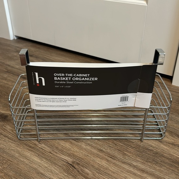 Brand New Over the Cabinet Organizer - Picture 5 of 6